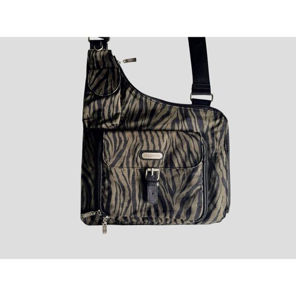 Baggallini Olive Green Animal Print Uptown Bag Crossbody Sling Messenger Bag - Picture 3 of 12